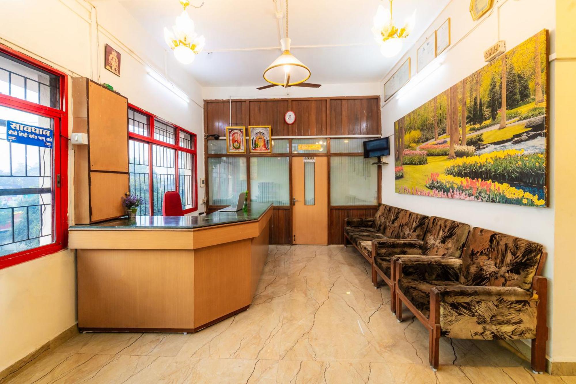 Itsy Hotels Mansi Нашик Екстер'єр фото